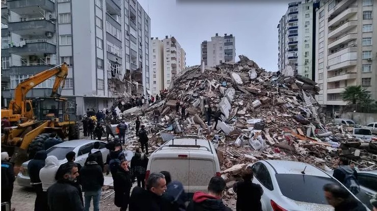 DEPREM FIRSATÇILARINA AĞIR CEZALAR GETİRİLECEK
