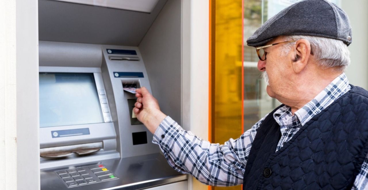 EMEKLİ BAYRAM İKRAMİYESİ 2.000 TL OLDU ! 