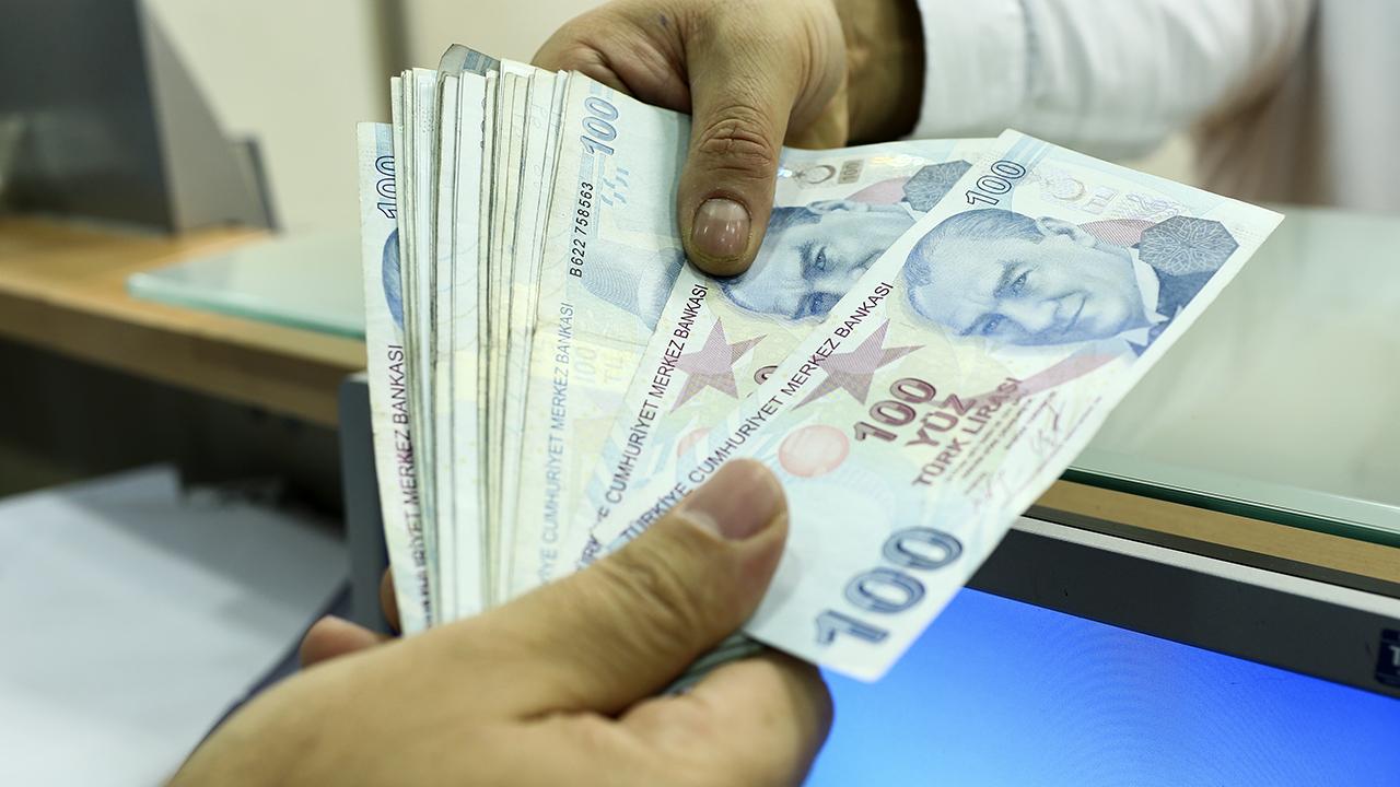 KAMU İŞÇİSİNİN ZAM PAZARLIĞI SÜRÜYOR, İŞTE %45 ZAM TALEBİNİN DETAYLARI...