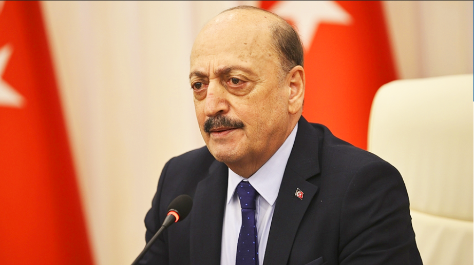 ÇALIŞMA BAKANI VEDAT BİLGİNDEN ASGARİ ÜCRET ZAMMI ve EYT’LİLERE ÖZEL AÇIKLAMALARI